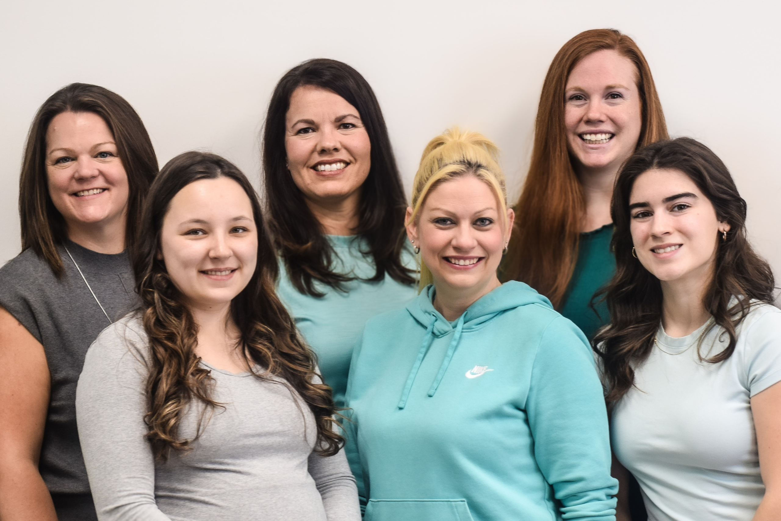 équipe de six femmes de la clinique PhysioErgo Flexm